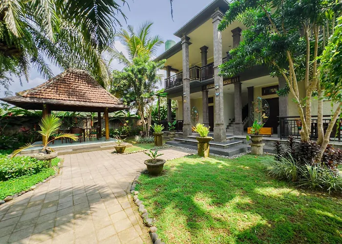 Hotel Uma Dana